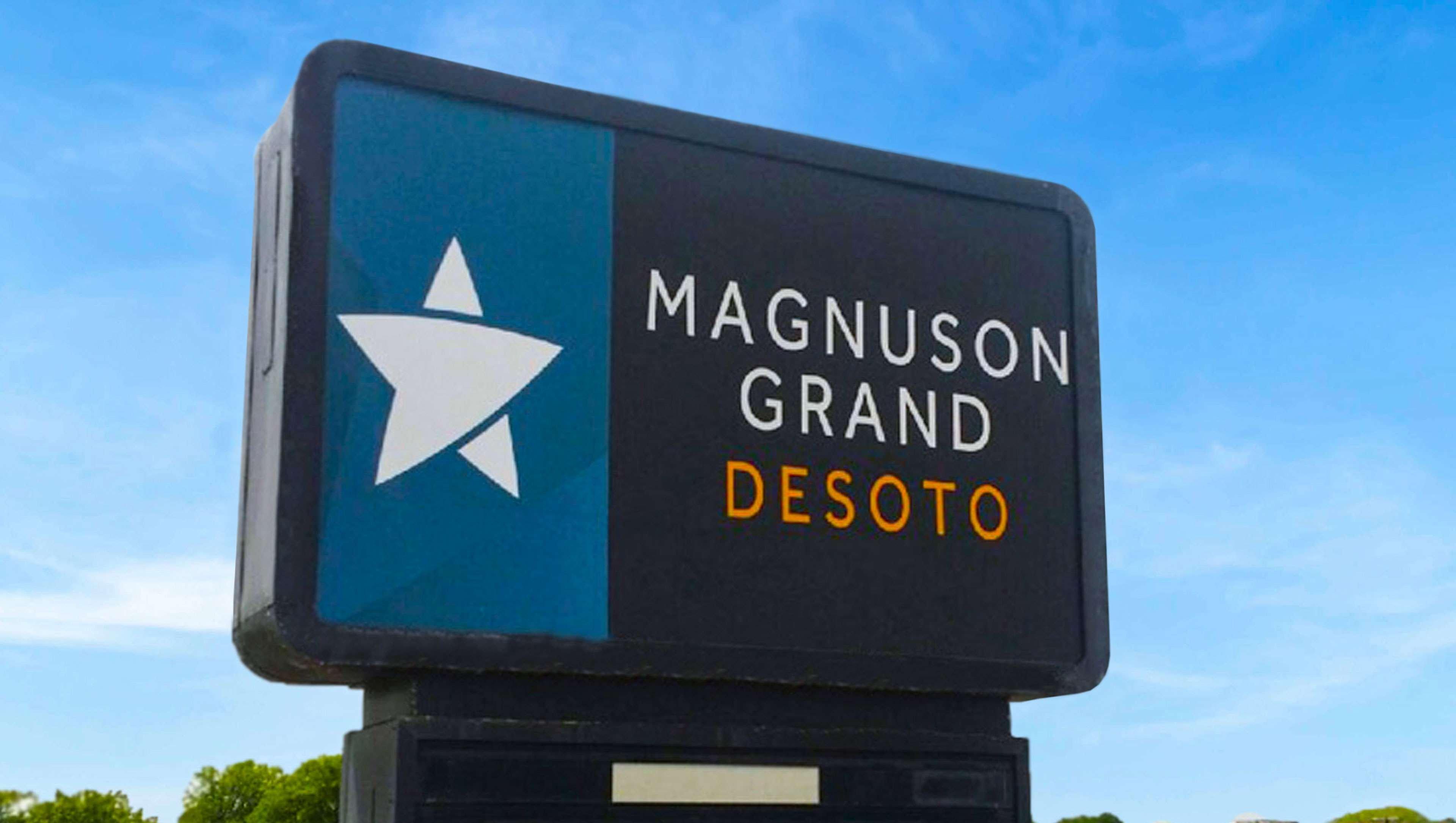 Magnuson Grand Desoto Hotell Eksteriør bilde