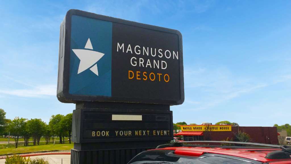 Magnuson Grand Desoto Hotell Eksteriør bilde